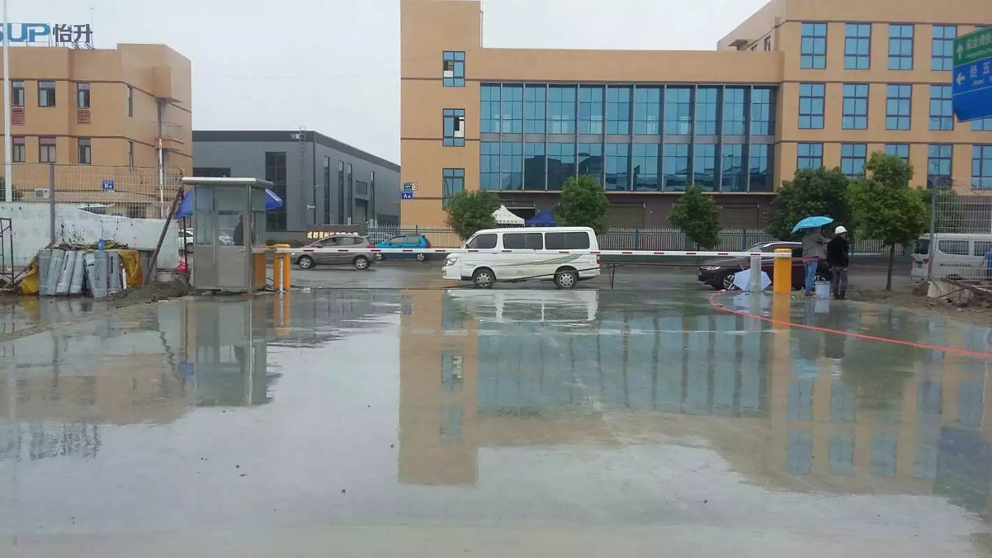 寻乌县寻乌县成都市物流公司道闸